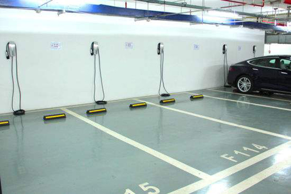 充電樁到底是不是基礎設施？